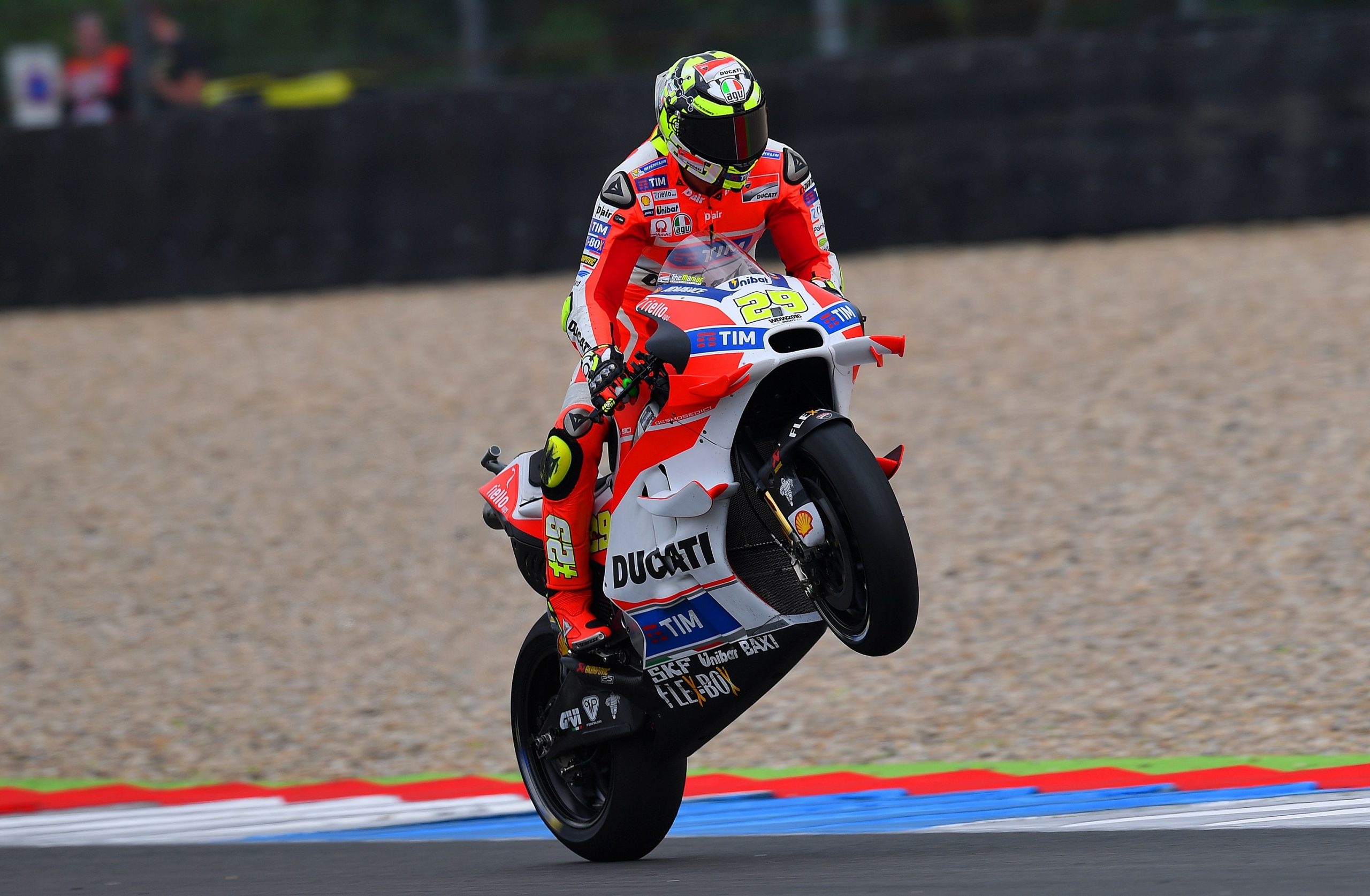 Motogp Assen Ducati Fa Il Botto Nelle Prime Prove Libere