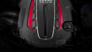 Il motore V8 TFSI con cui è equipaggiata l'attuale versione dell'Audi RS6
