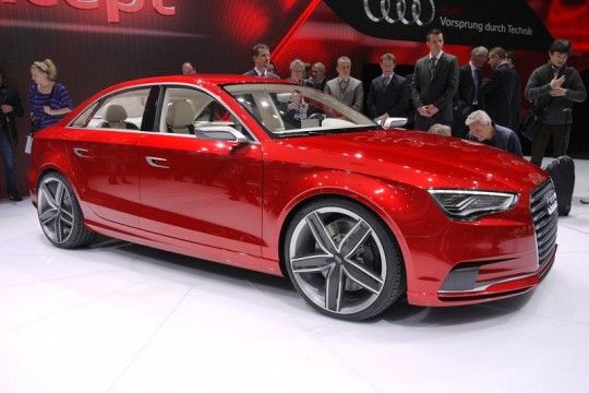 Una foto della nuova Audi A3 berlina