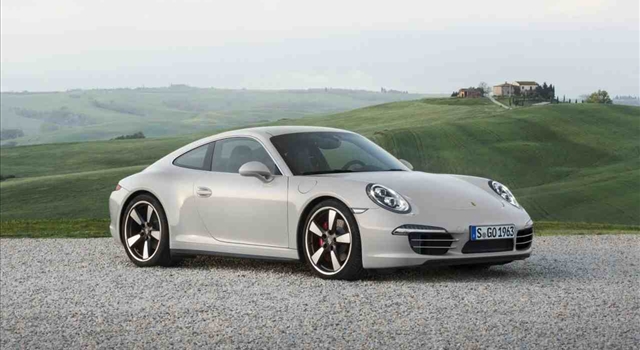 La Porsche 911 con il pacchetto "50th anniversary"