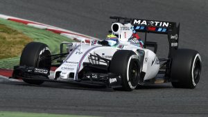 Felipe Massa al volante della sua Williams FW37