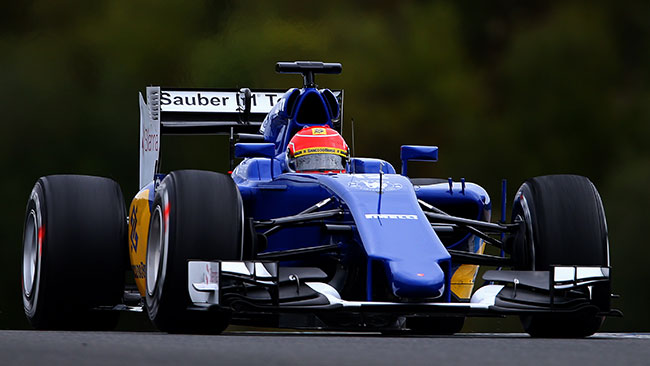 Il rookie Felipe Nasr al volante della Sauber C34