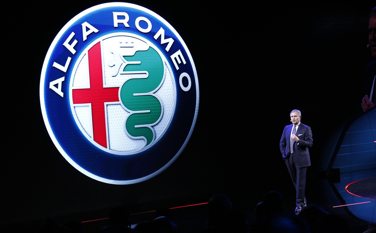 Il nuovo logo Alfa Romeo