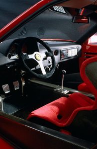 L'abitacolo della Ferrari F40