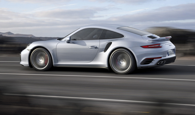 La nuova Porsche 911 Turbo S