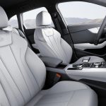 L'abitacolo della nuova Audi S4