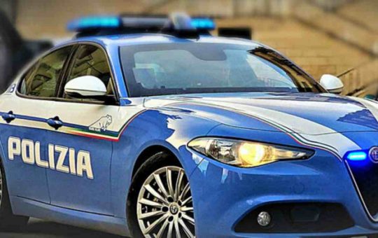 auto-polizia-truffa-falso-incidente-tuttosuimotori.it