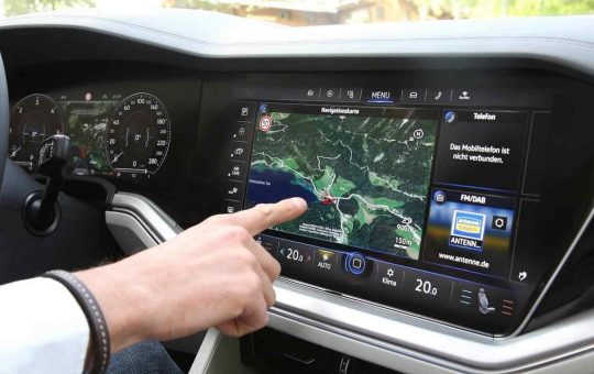 I display touchscreen delle auto più nuove