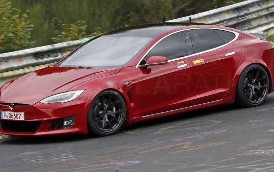 Tesla Model S e il nuovo Track Package