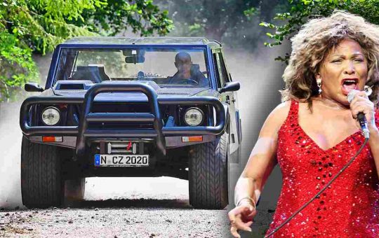 Tina Turner e la sua Lamborghini LM002