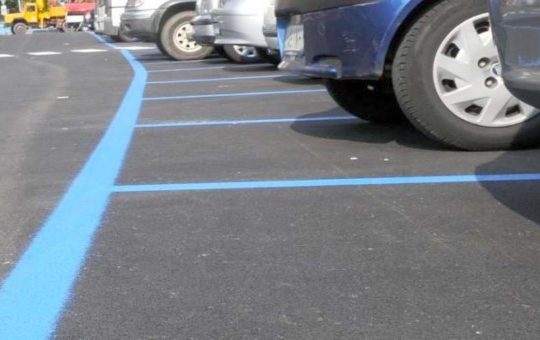 Il costo del parcheggio a strisce blu