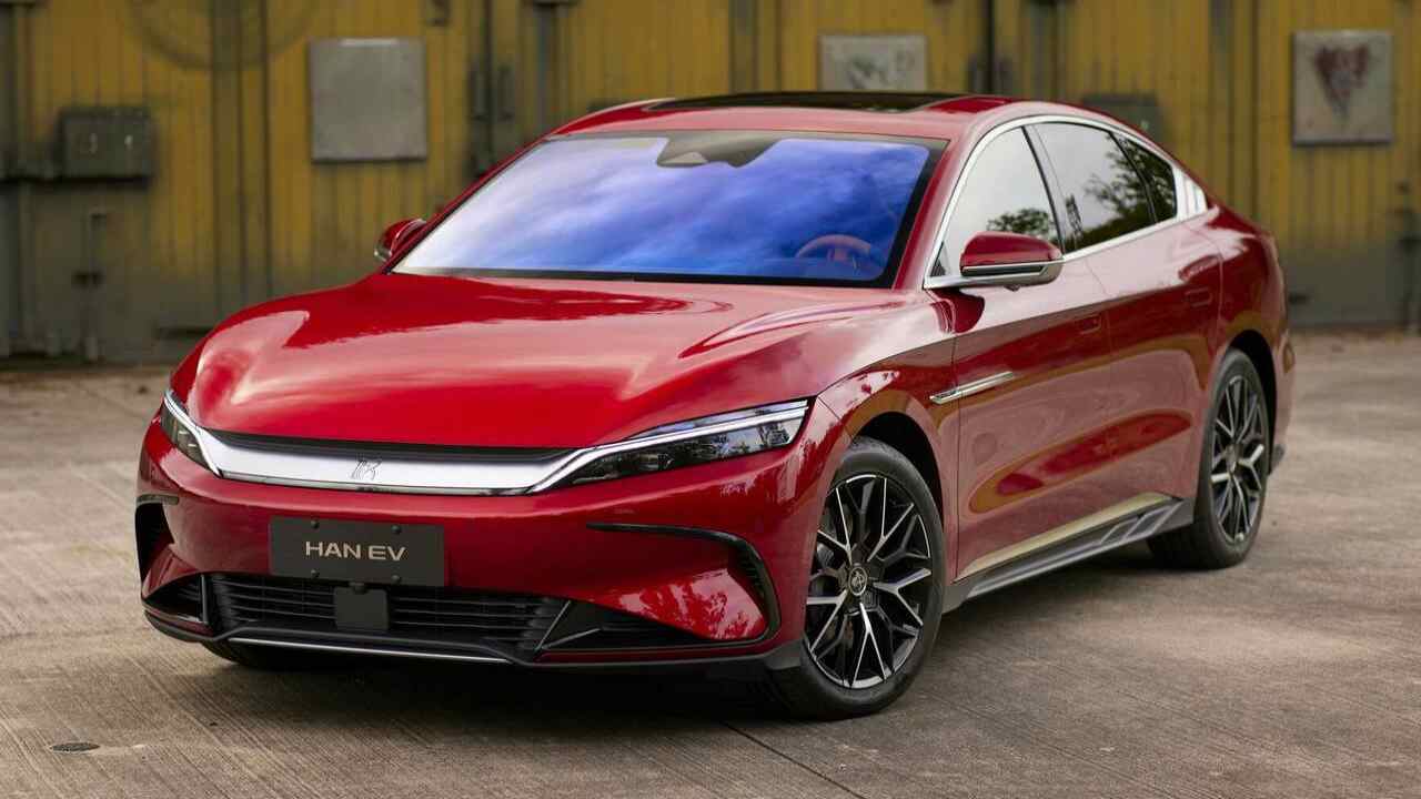 BYD Han, la berlina elettrica cinese