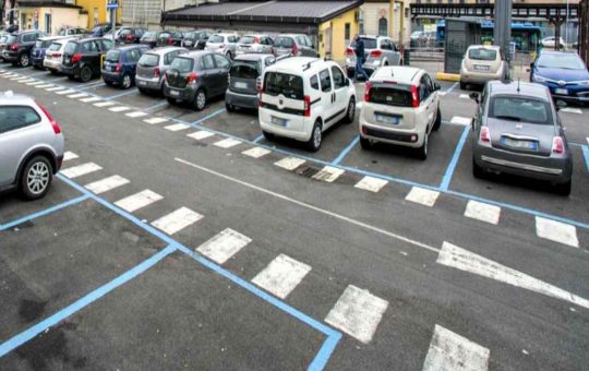 Le multe nei parcheggi a strisce blu