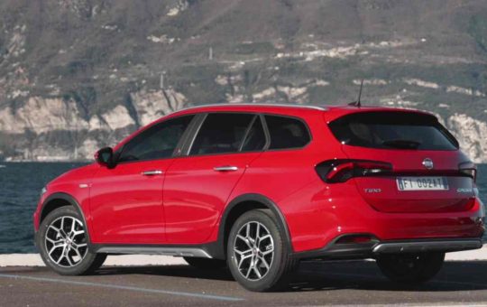 fiat tipo cross stataion wagon diesel - tuttosuimotori.it