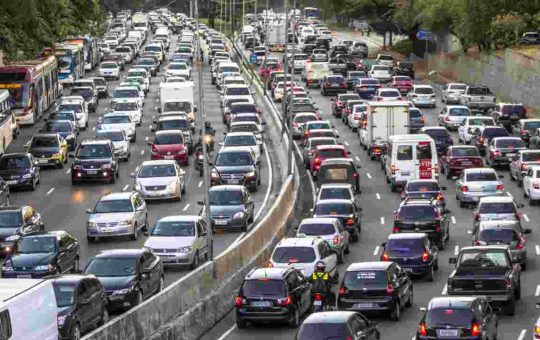 traffico bloccato - tuttosuimotori.it