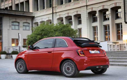 Fiat 500e Cabrio RED