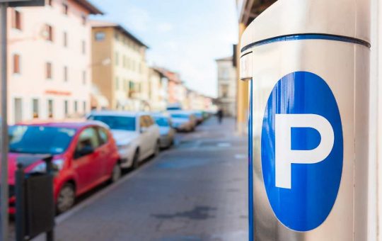 Parcheggio-strisce-blu-tuttosuimotori.it