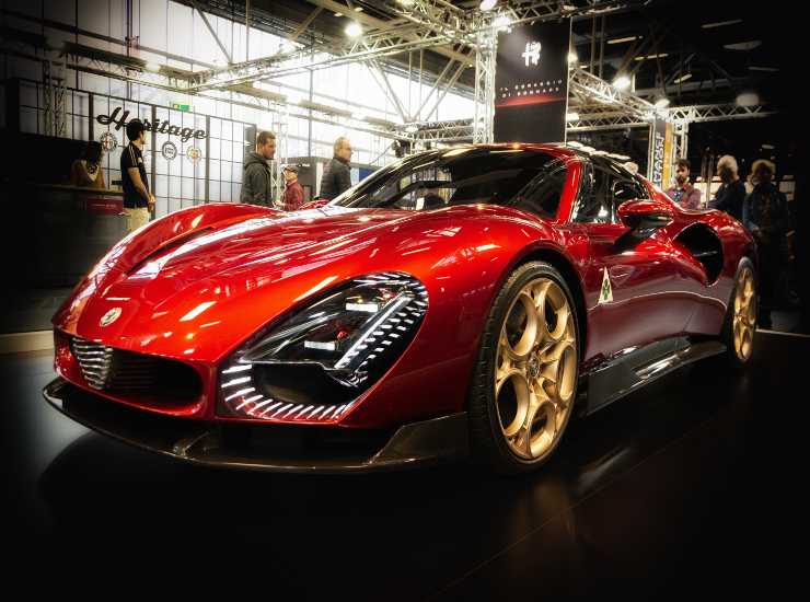 Nuova Alfa Romeo 33 Stradale