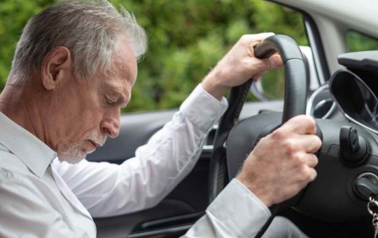 Colpo di sonno in auto - tuttosuimotori.it