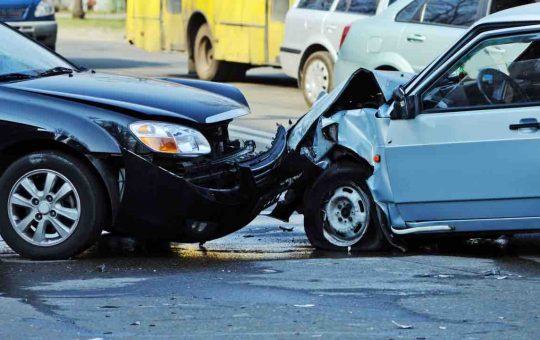 Incidente stradale - fonte_depositphotos - tuttosuimotori.it