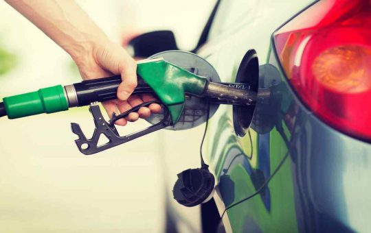 truffa benzina - depositphotos - tuttosuimotori.it