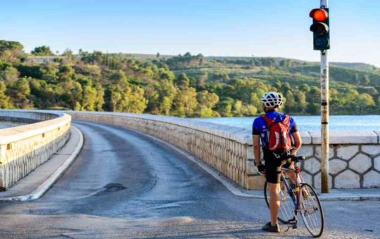 bici in grecia multe - travel - tuttosuimotori.it