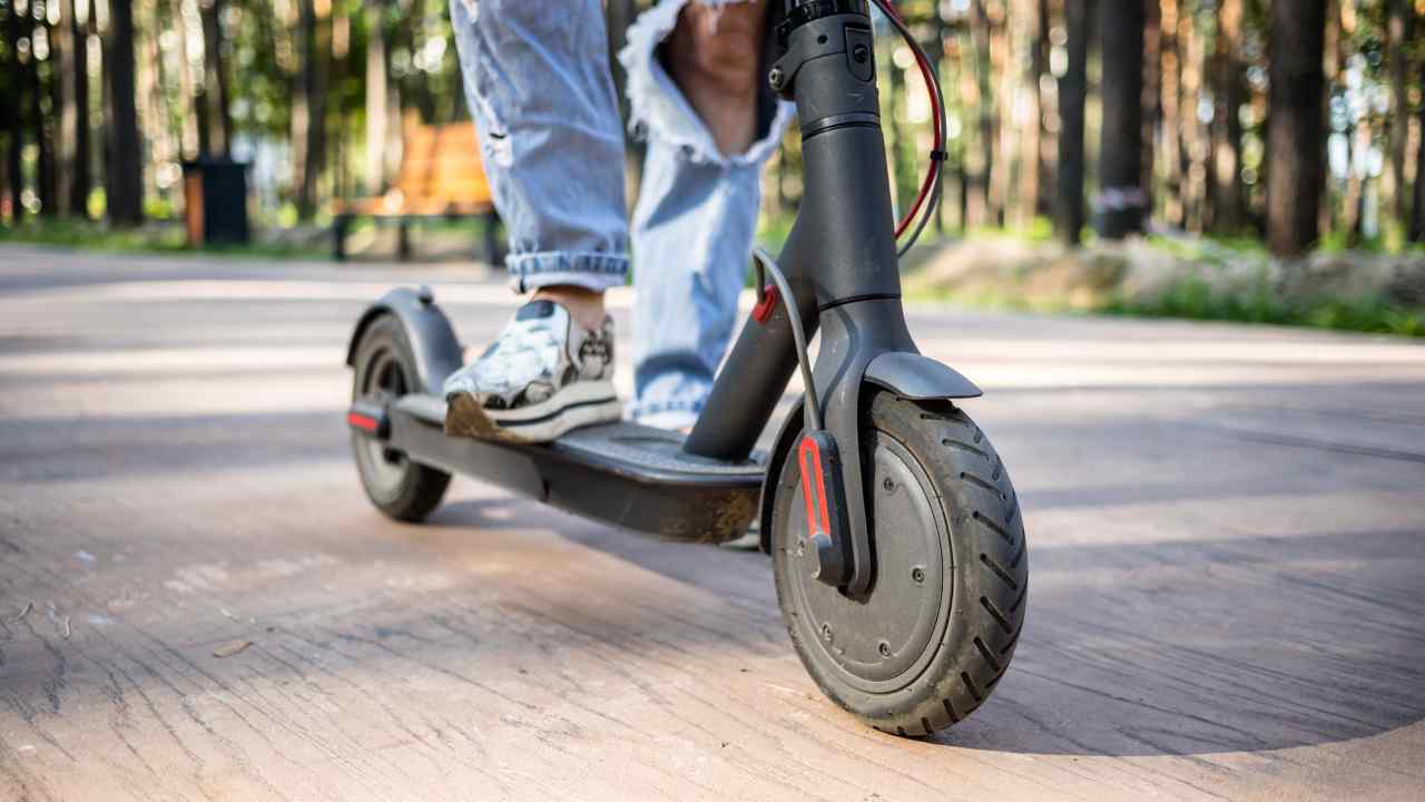 Scooter Elettrico: chi può guidarlo