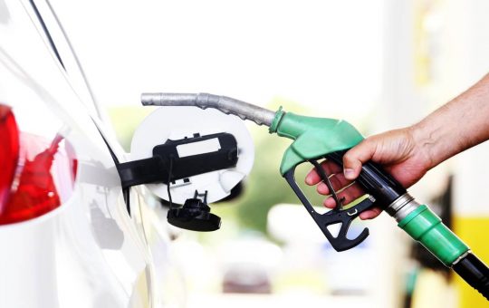 Risparmiare sul carburante(Depositphotos)-tuttosuimotori.it