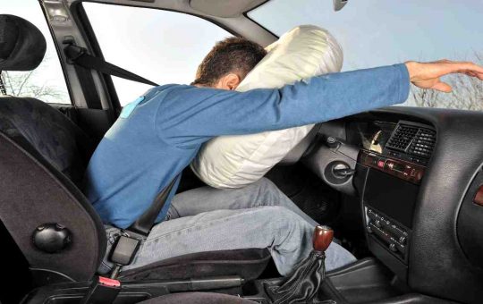 airbag fraudolenti - depositphotos - tuttosuimotori.it