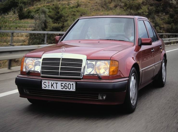 Mercedes-Benz 500E 