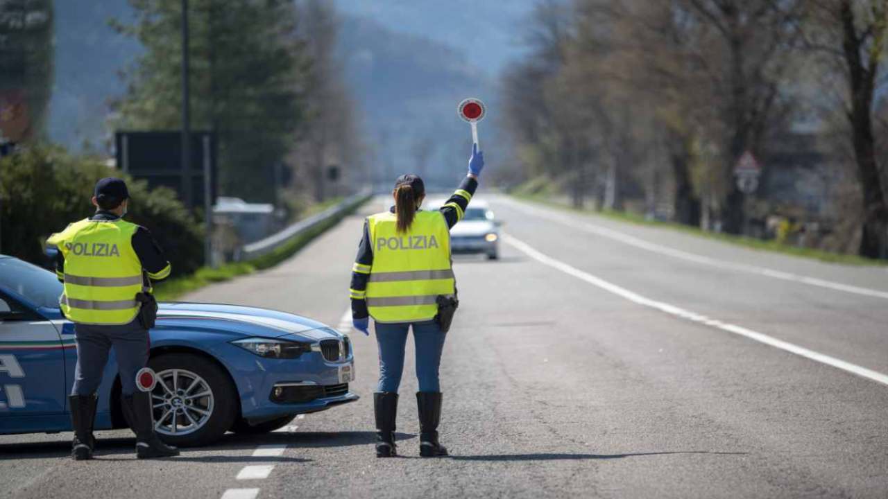 Nuove regole e posti di blocco (Depositphotos)-tuttosuimotori.it